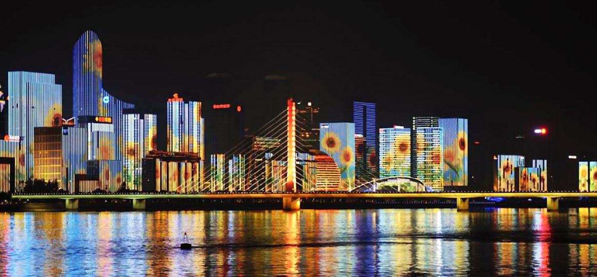 楼体亮化工程：美化城市夜景，提升城市形象