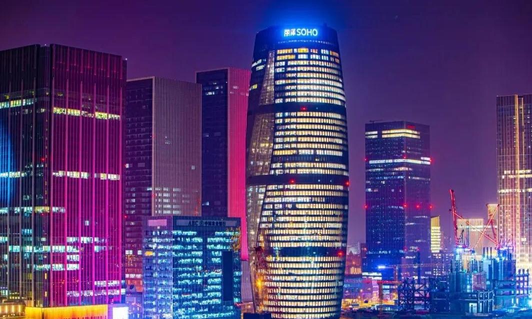 楼体夜景照明，让城市生活更加灵动多彩