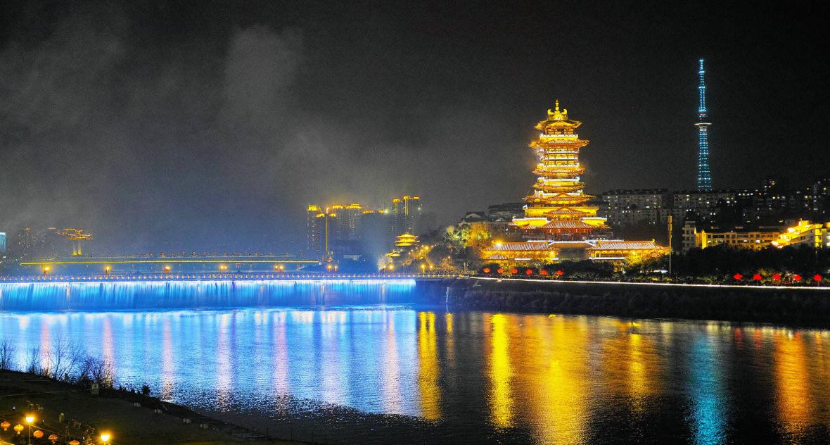 楼宇亮化设计——点亮城市夜色的灯塔